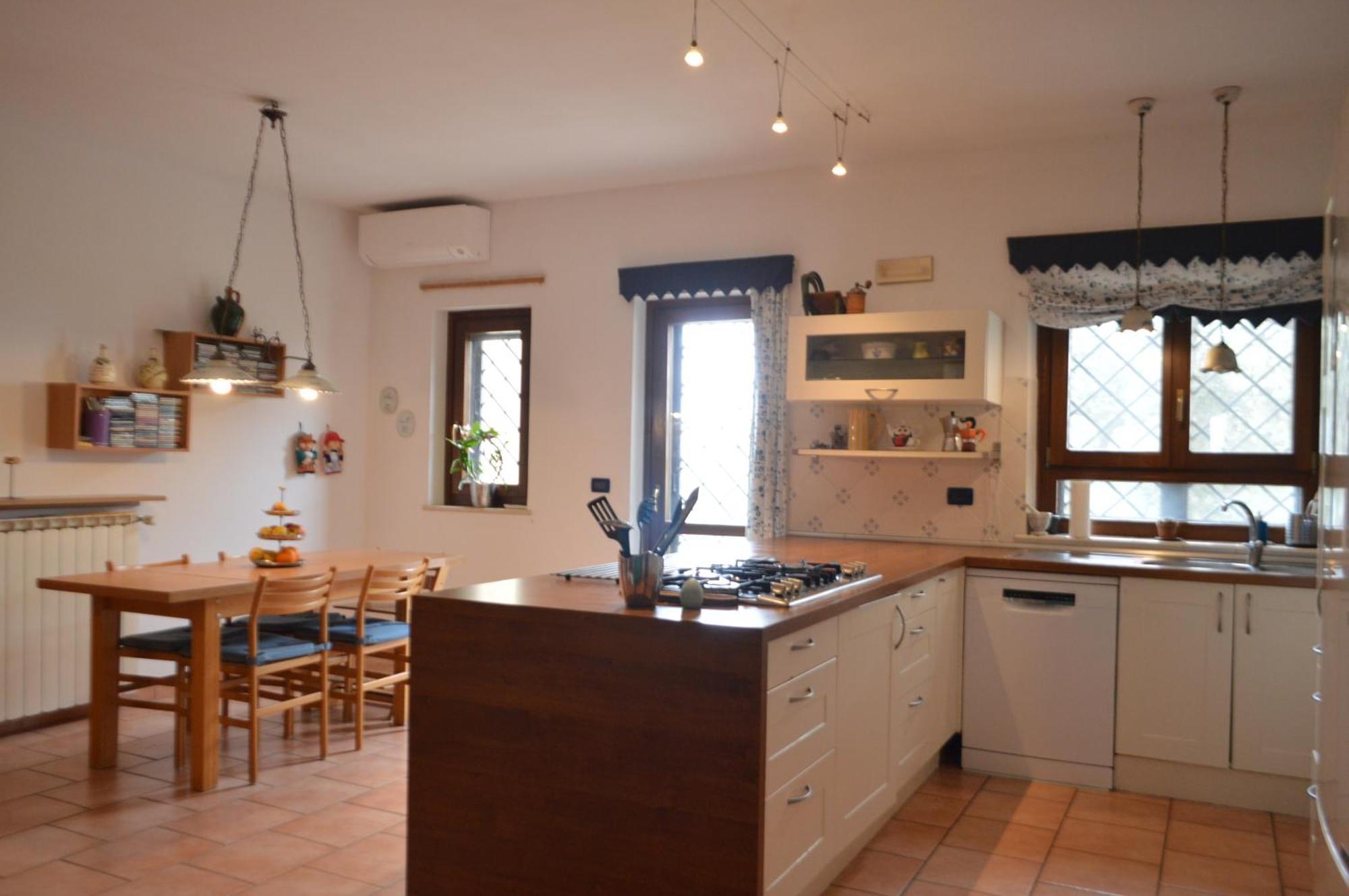 Villa Collebelvedere - Near Rome With Home Restaurant Fara in Sabina Екстер'єр фото