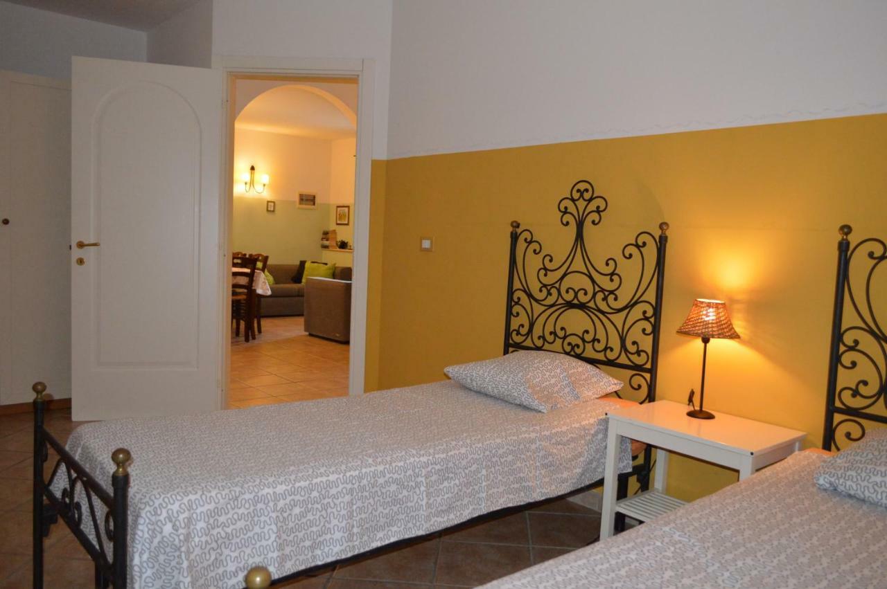 Villa Collebelvedere - Near Rome With Home Restaurant Fara in Sabina Екстер'єр фото