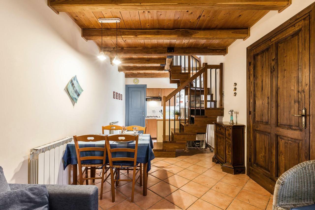 Villa Collebelvedere - Near Rome With Home Restaurant Fara in Sabina Екстер'єр фото