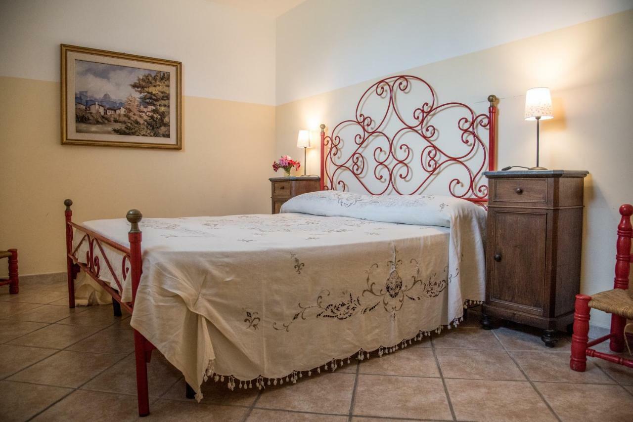 Villa Collebelvedere - Near Rome With Home Restaurant Fara in Sabina Екстер'єр фото